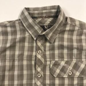 REALTREE Men's Small Tan Plaid short sleeve Shirt